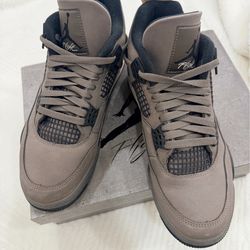 Air Jordan 4 Cave stone size 9.5