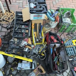 A LOT OF TOOLS FOR SALE (PACKAGE)