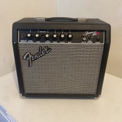 Fender Frontman 15G