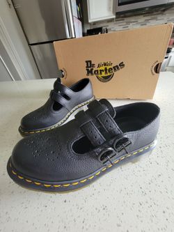 Doc Martin (Mary Jane shoed)