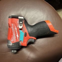 Milwaukee 12v Impact 