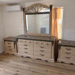 Bedroom Dresser With Mirror And Two Night Stands 