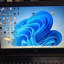 DELL LAPTOP- TOUCH SCREEN-  WIN 11 HOME i5 QUADCORE