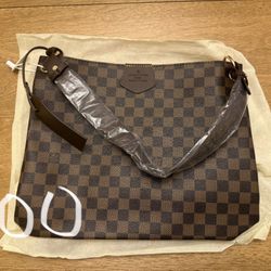 louis vuitton Women  Purse Handbag 