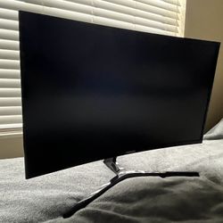 Samsung 1080p 27” Curved Monitor 