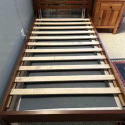 Twin Wood Frame