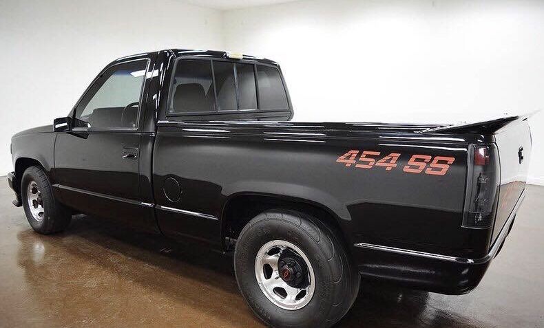 Innovation Tonneau Cover - Chevy Silverado 454 ss