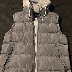 Puffer size large