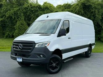 2024 Mercedes-Benz Sprinter Cargo Van