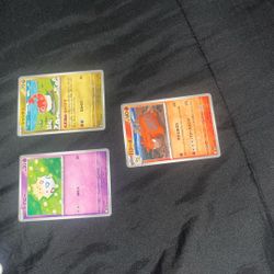 Lot Of Pokemon Cards 