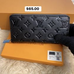 Wallet Lv $65.00