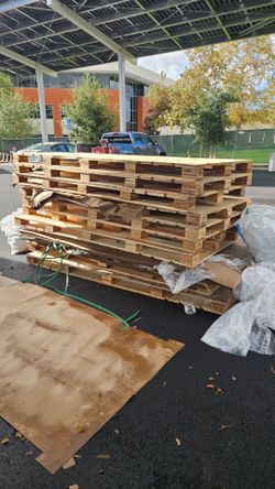 Free pallets