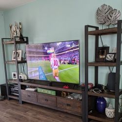 Homestead 126 Inch Entertainment Wall