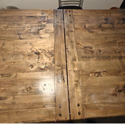 Solid Wood Dinning Table 