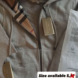 Burberry hoodie 