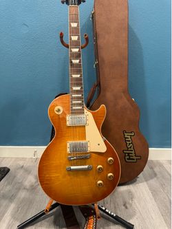 Gibson Les Paul Standard 2019 with case
