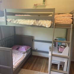 Twin loft bed