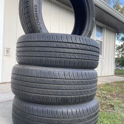 235/55/20 Kumho Crugen HP71 – Full Set of 4, Like New, DOT 24
