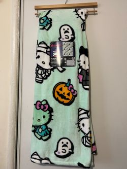 Hello Kitty blanket