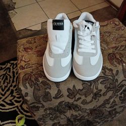 Men's Guess Tennis Shoes 