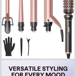 5 In 1 CURLING IRON,  4 CURLING Interchangeable Wands .35 To 1.25. And 1 Brush