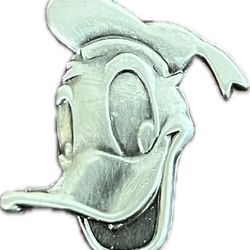 Donald Duck Pin
