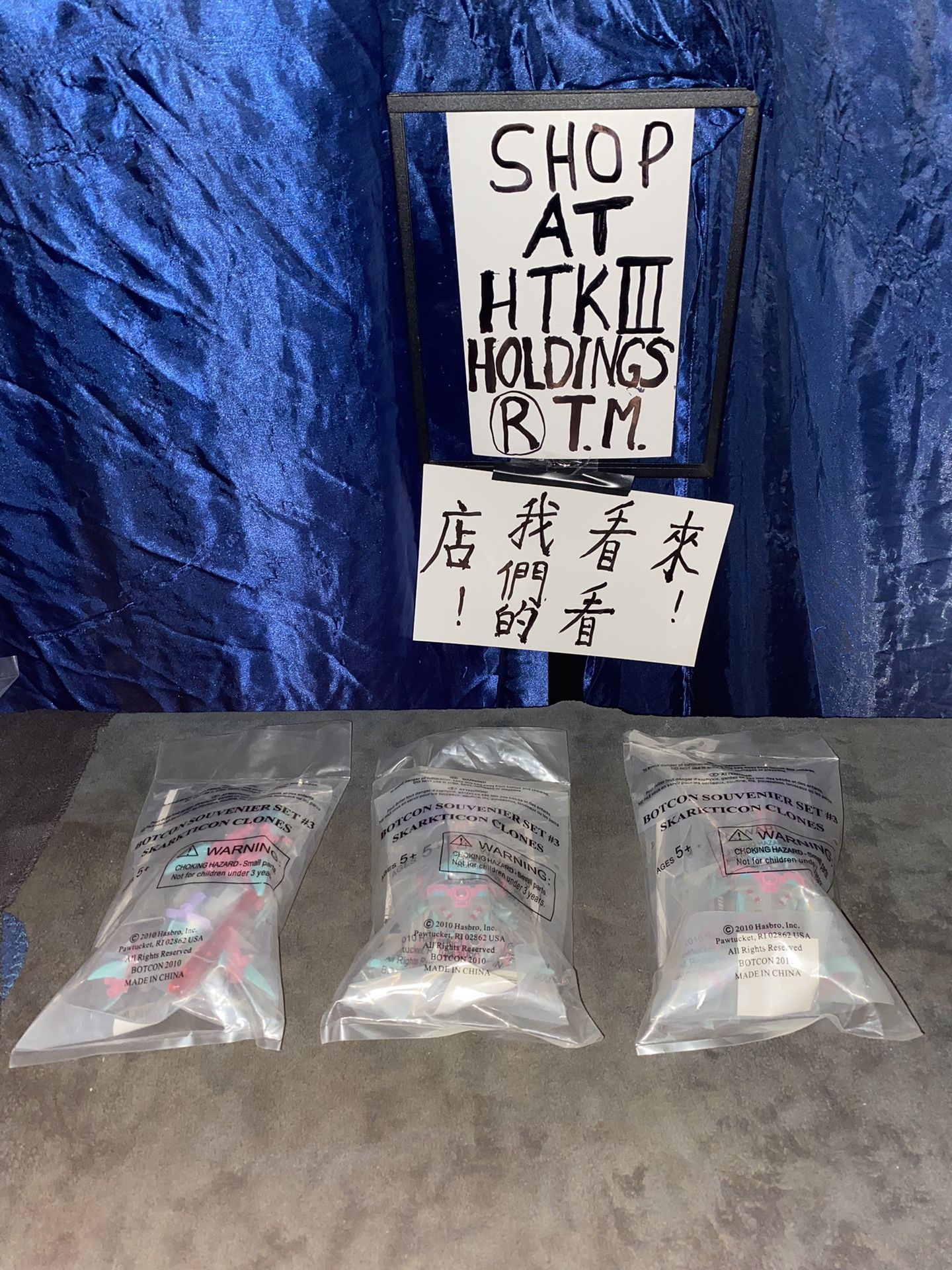 Transformers Botcon Exclusive: 3 Sharkticons New In Bag.