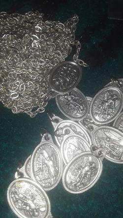 15 feet Long chain and 12 angel guardian st mof gichael neck charms madein ITALY