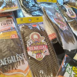 Braiding Hair For Sale 5.00 A Pack Chochet Hair Five Dollars A Pack 