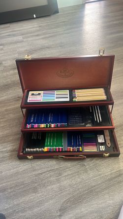 Royal & Langnickel Wooden Art Set