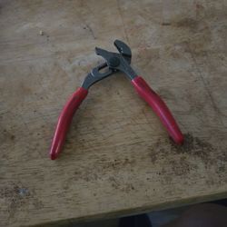 Snap-On Grove Pliers 