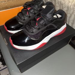 AirJordan 11 Comfort Low Bred