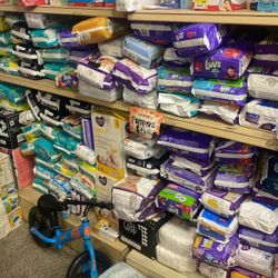 Pampers , Luvs , Parents Choice , All Good.