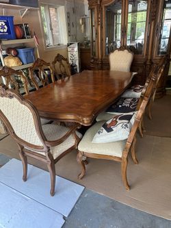 Dining room set