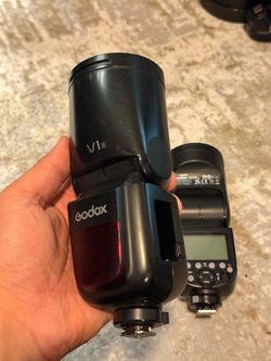 Godox v1 for sony
