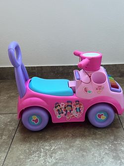 Toy car