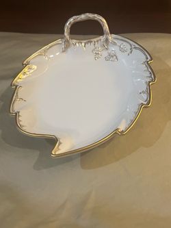 KPM Berlin Porcelain Leaf Dish