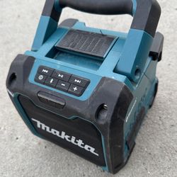 Makita Bluetooth Speaker
