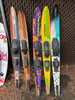 Water skis