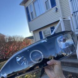 (94-98) Ford Mustang 1 Piece JDM Headlights (Brand New)
