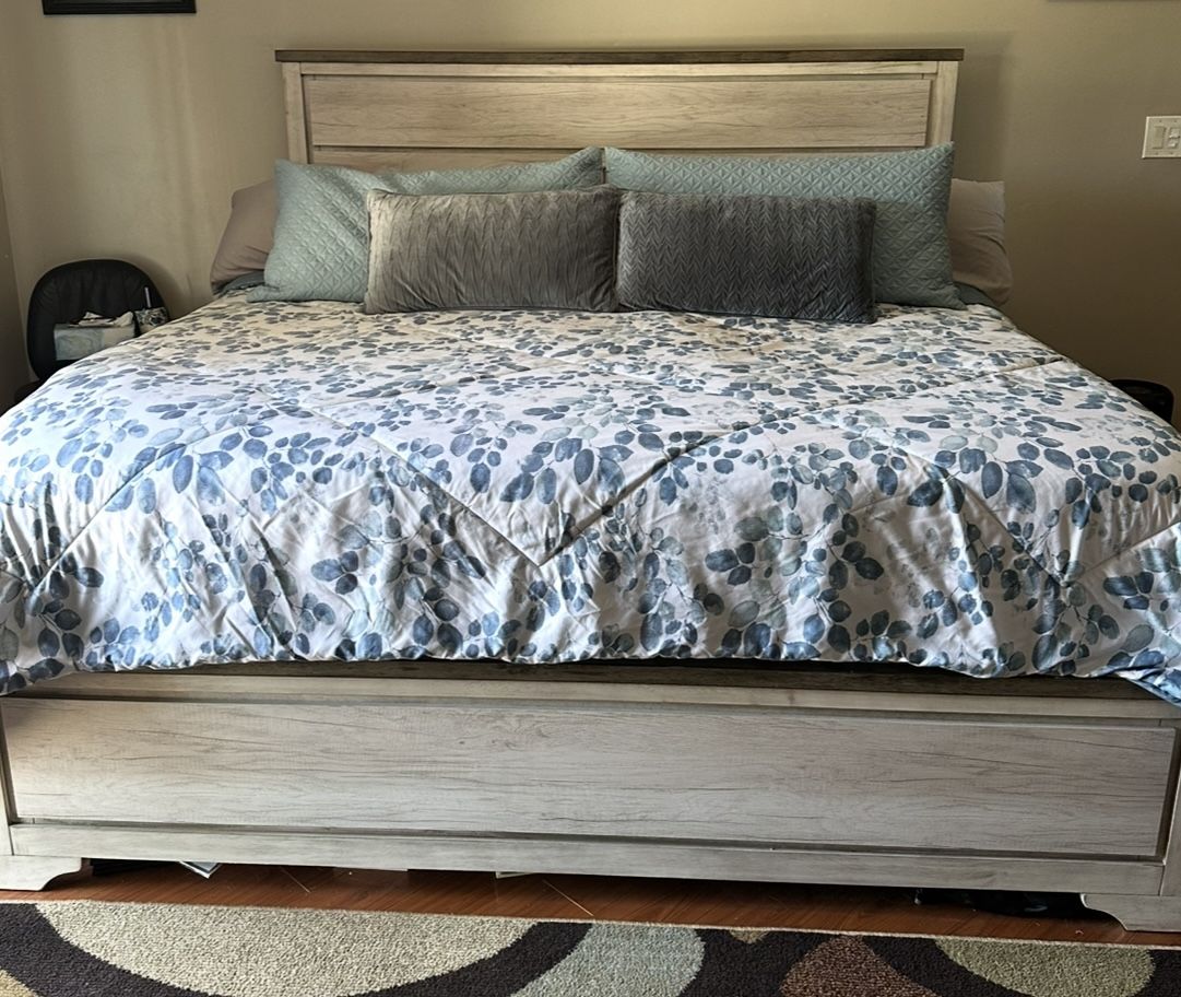King Size Bed Frame With Matching Dresser