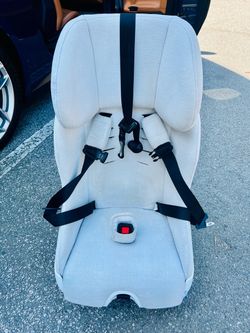 CLEK car seat