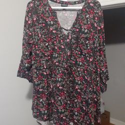 Torrid Floral Zip Front Tunic Poncho Top 