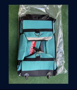 Makita Tools Bag   1 big makita Rollin Bag