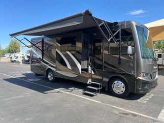 Newmar Bay Star