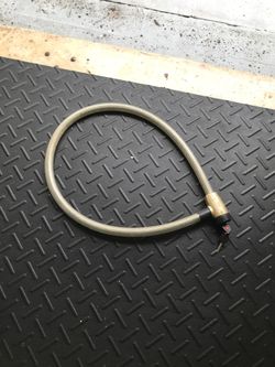 Bully heavy duty cable lock.