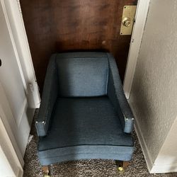 Comfortable Chair Rolls