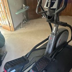 Pro Form Eliptocal 9.9