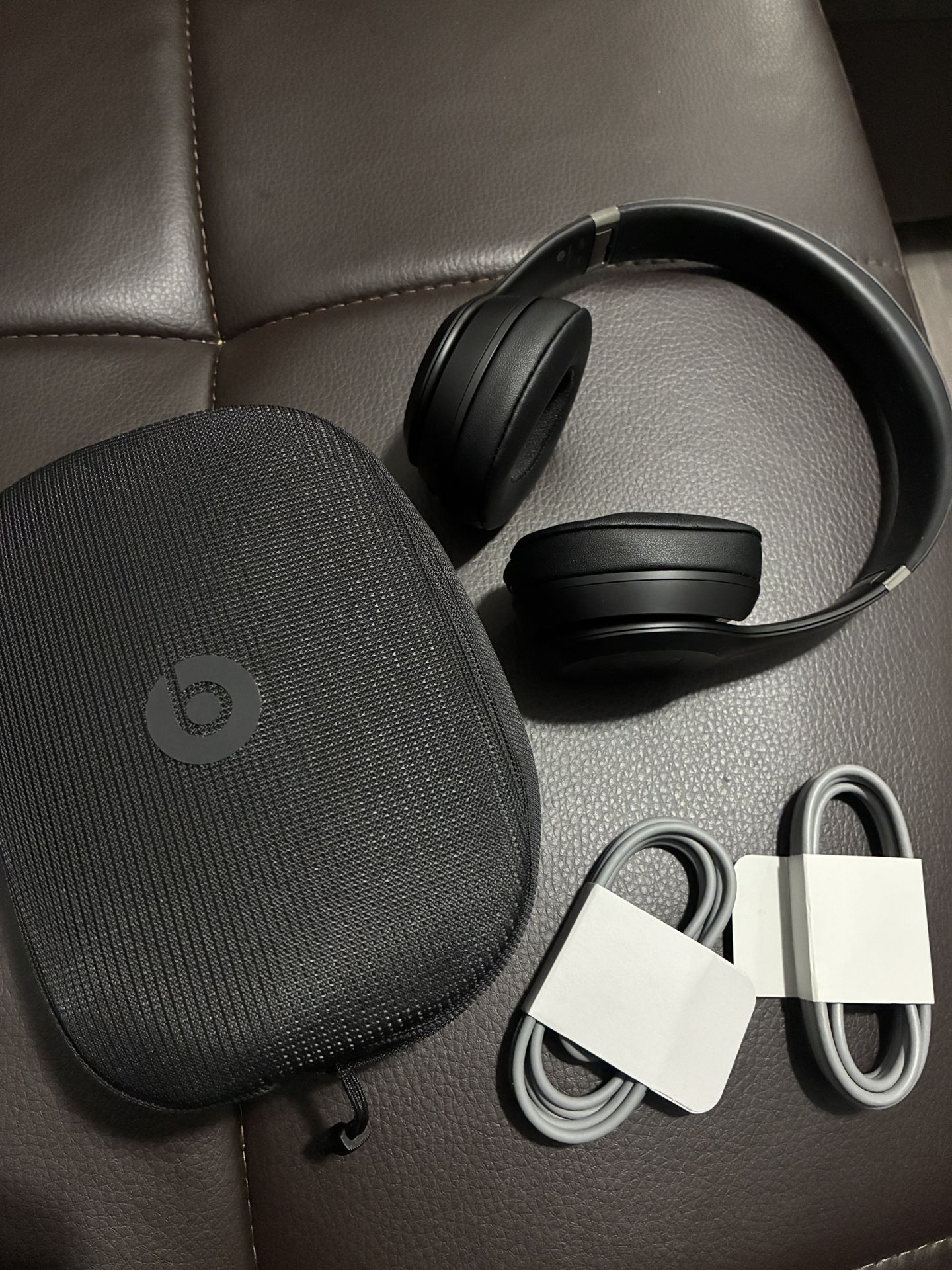 Beats Solo 4