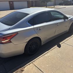 Transmission And Engine Available From Running Vehicle